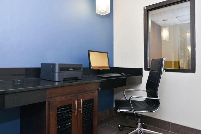 Comfort Suites University - Research Park Charlotte Kültér fotó